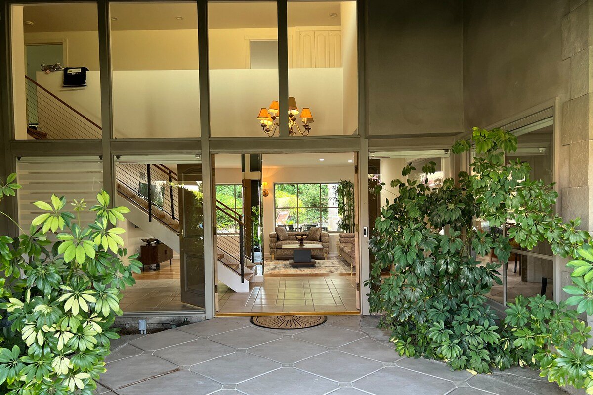 Porter Paradise gallery image 4