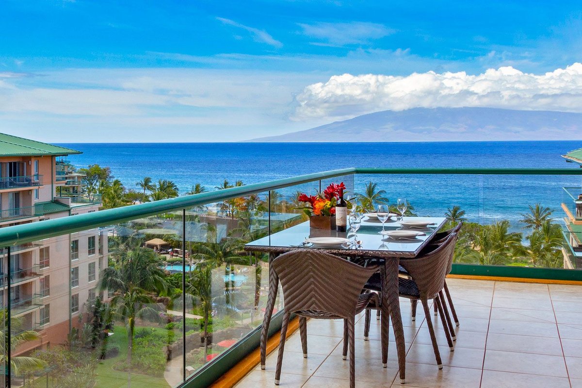 Maui Resort Rentals: Honua Kai Konea 839