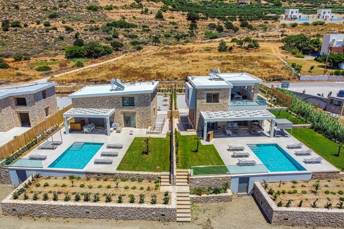 FREE breakfast-Prive Pool-Walk to Falassarna Beach gallery image 2