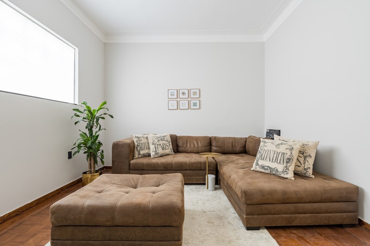 Art Deco Condesa II Stylish and Quiet w Rooftop gallery image 2