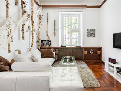 Private Villa with Huge Garden In Rome Center