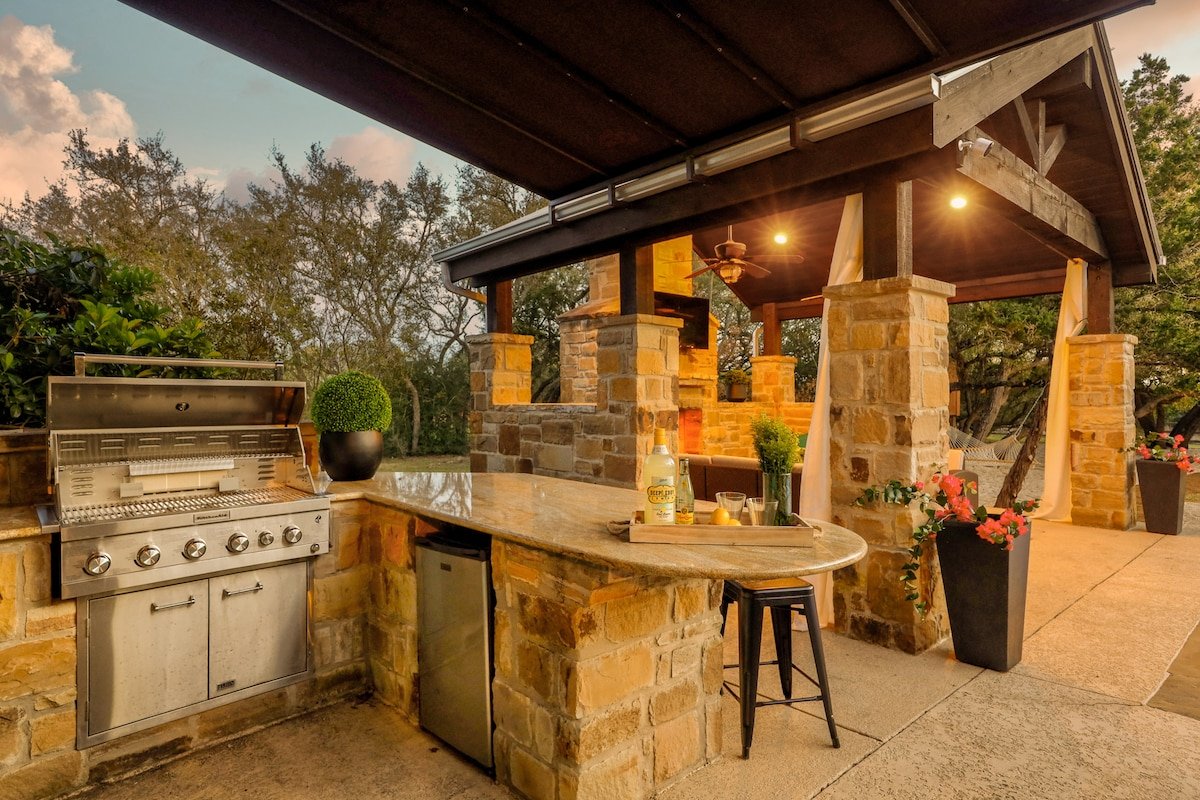 La Hacienda ATX gallery image 5