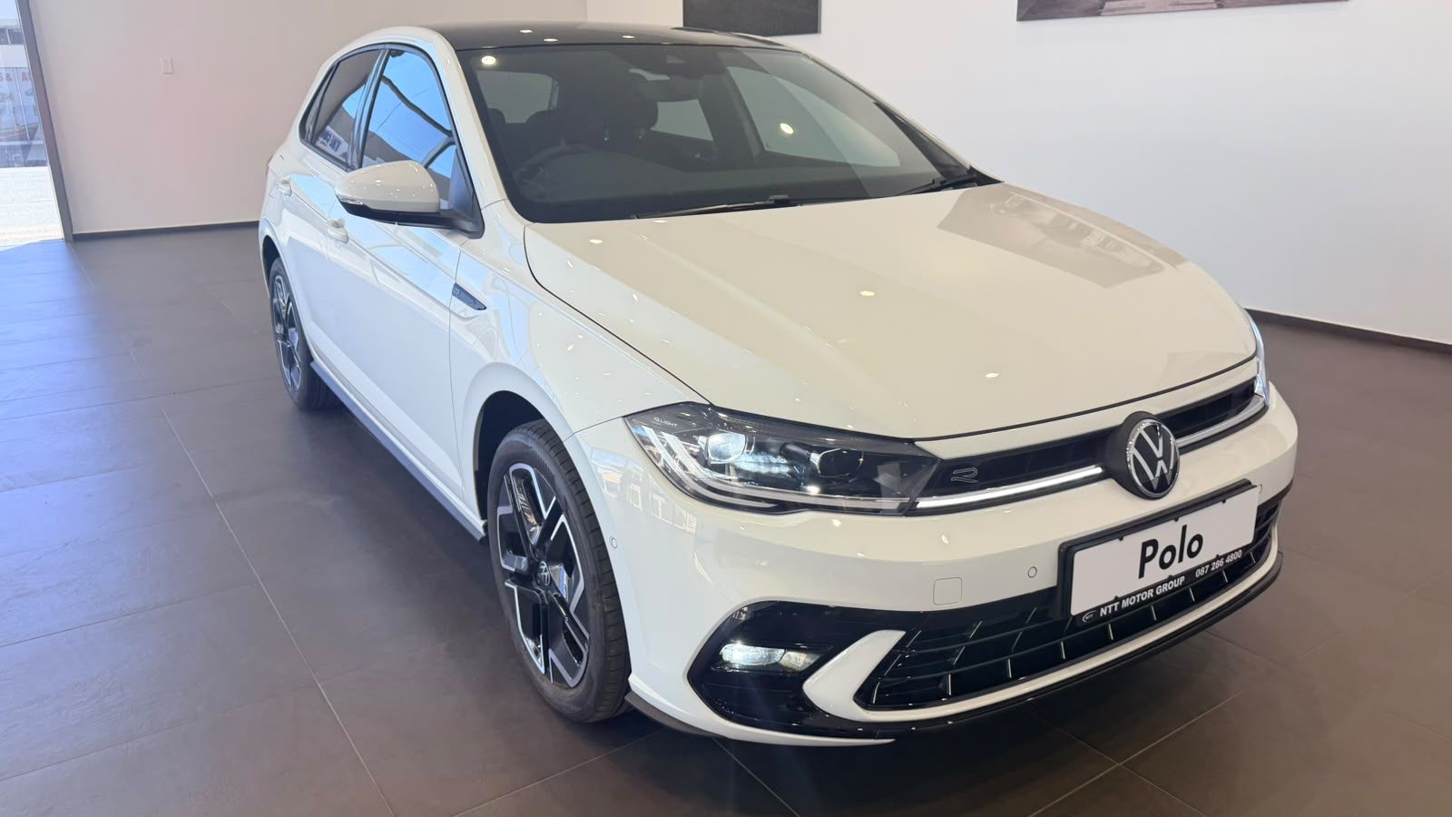 VOLKSWAGEN POLO 1.0 TSI R-LINE DSG for Sale in South Africa