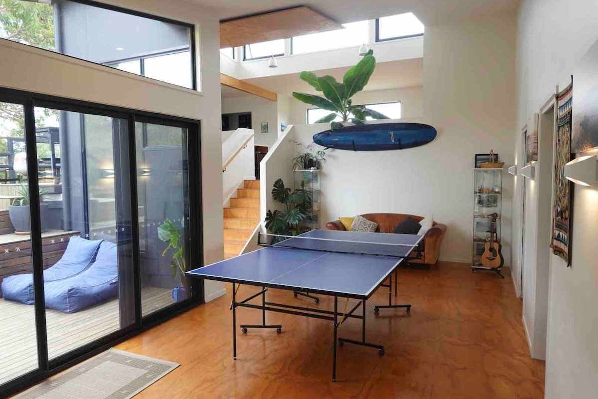 Beachside Family Surf Retreat gallery image 2