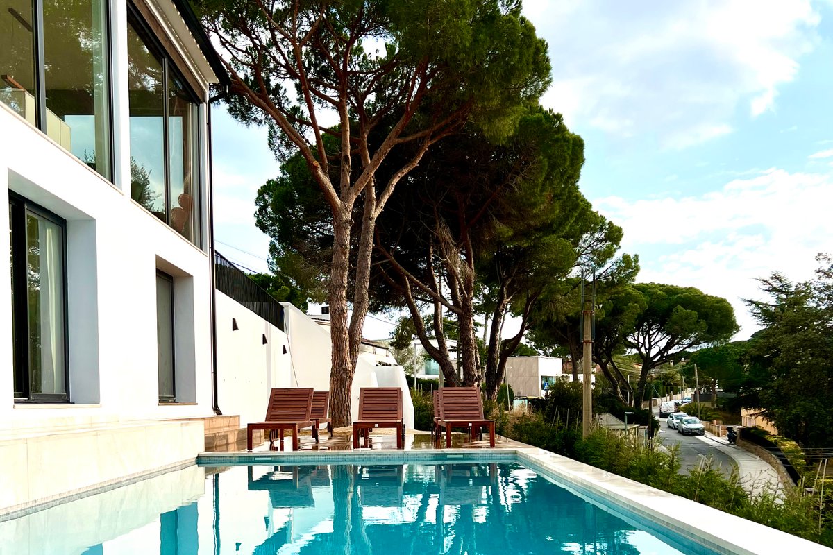 New Elegant 8 King Bedrooms Villa Panoramic Views