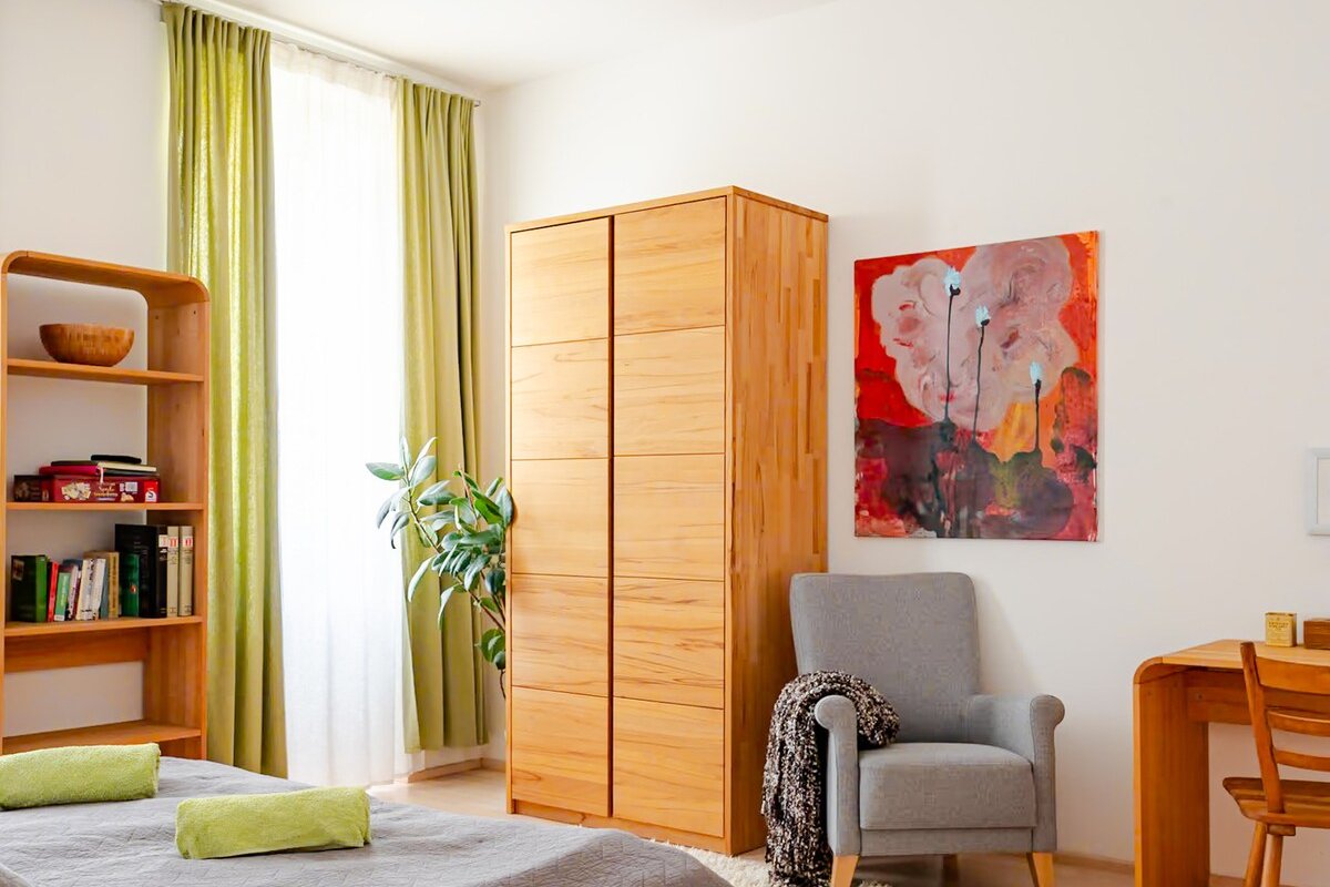 Good vibes in Ottakring – for up to 12 guests gallery image 4