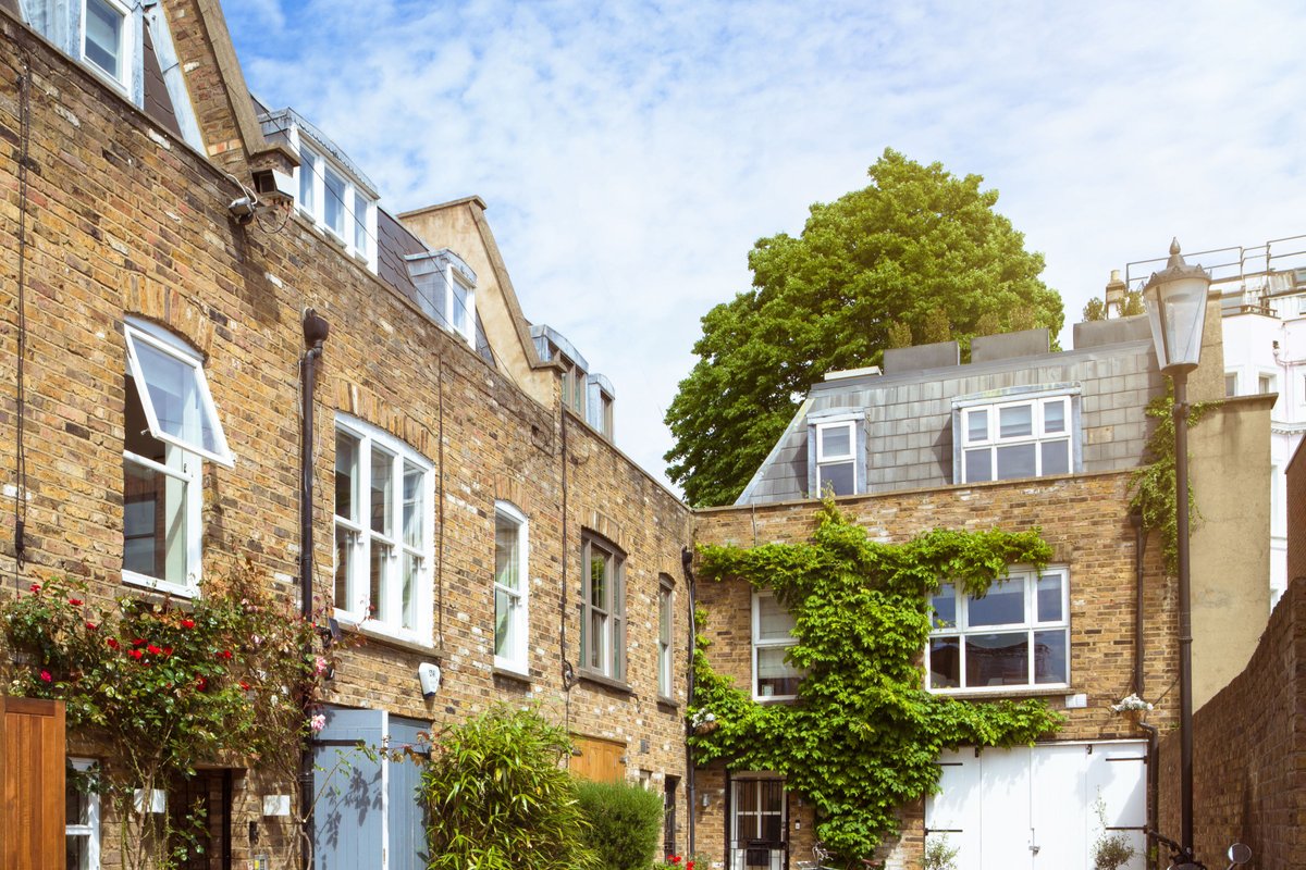 Notting Hill Mews House, sleeps 8