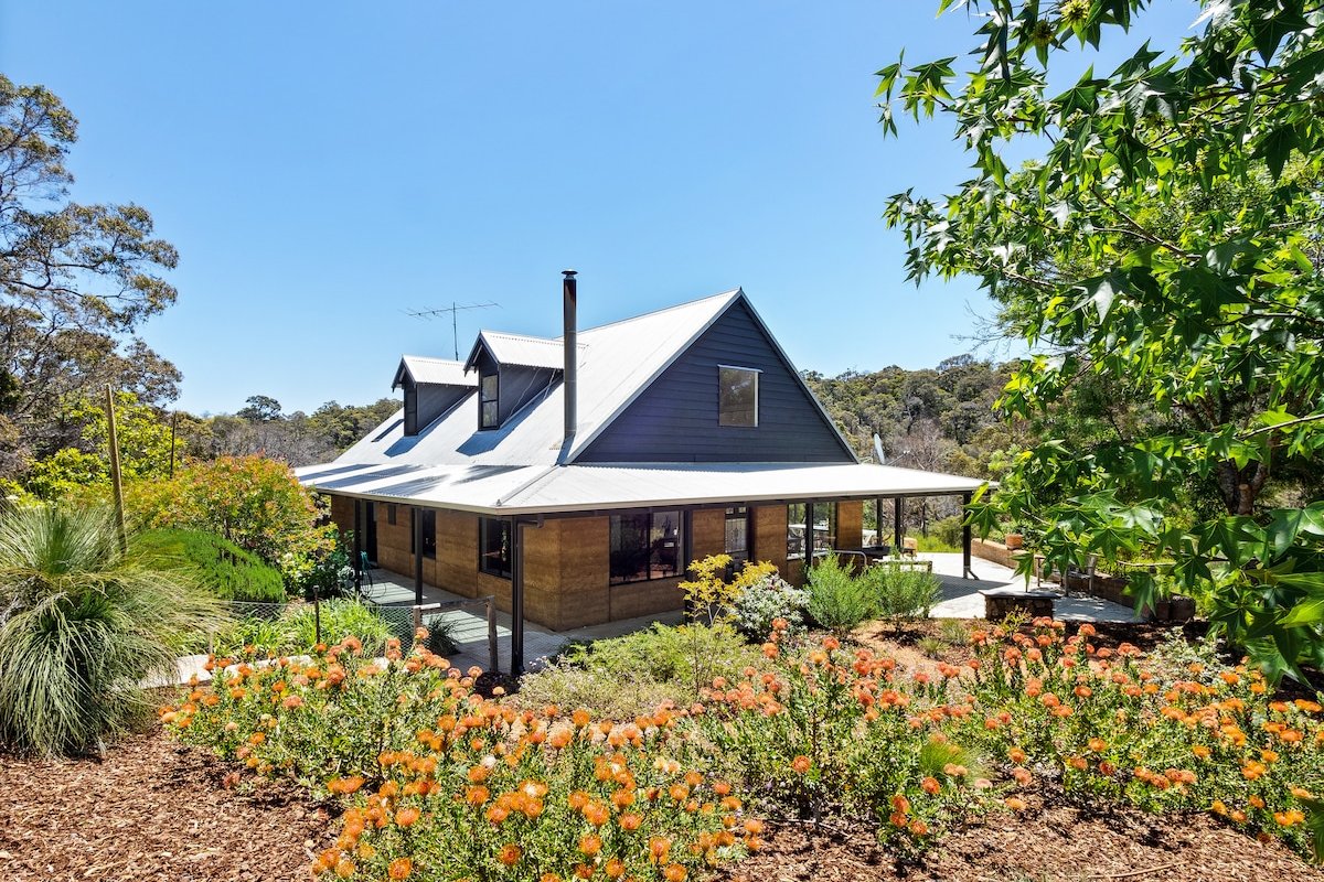 By the River – idyllic getaway gallery image 5