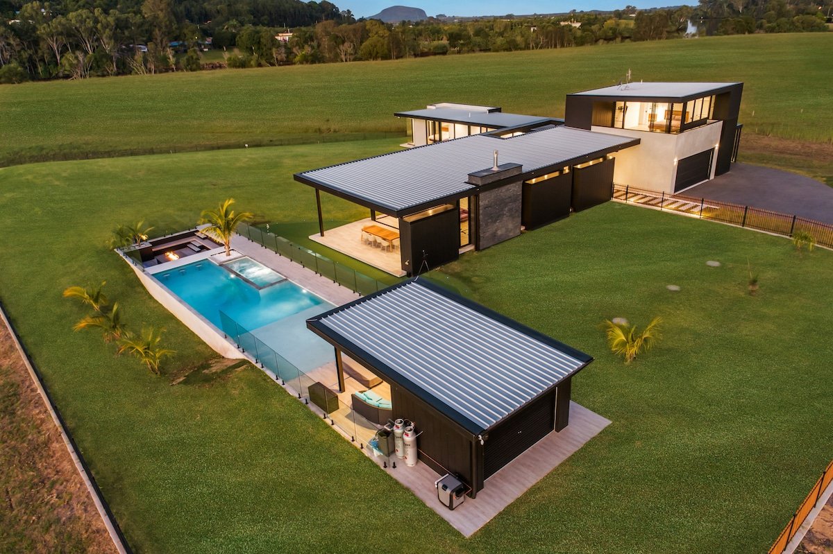 Lux River Villa | Pool, Spa & Views gallery image 2