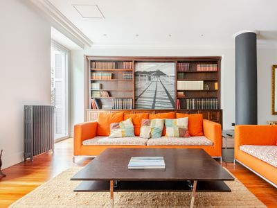 Luxury stay in the heart of the city, brand new