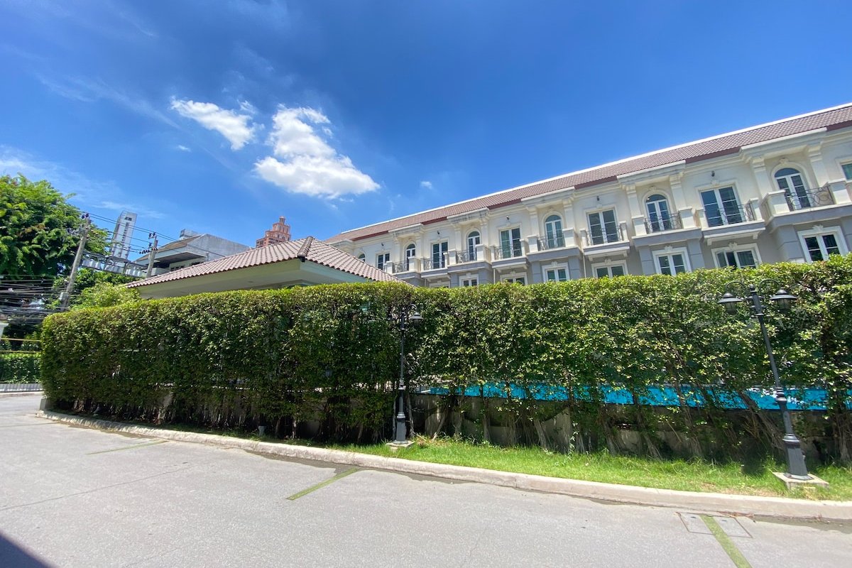 PerFectHome3B2.5B/pool/QSNCC/BTS gallery image 3