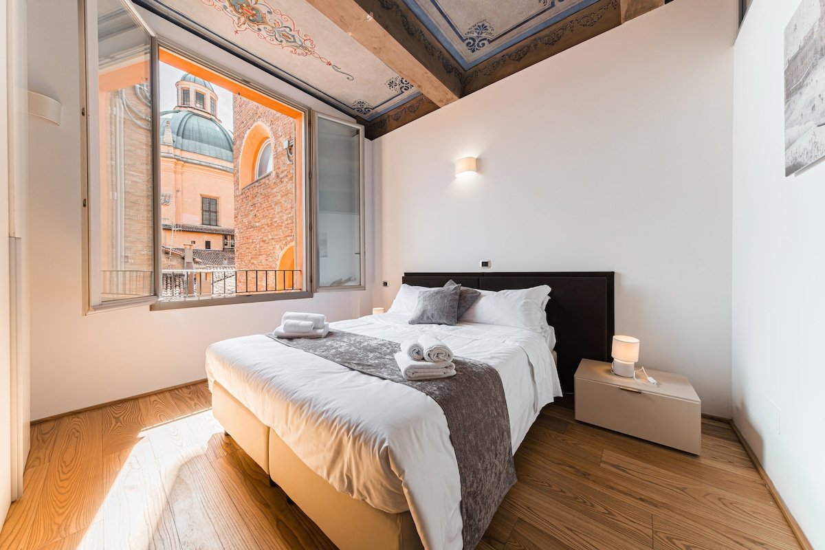 Piazza Maggiore view – Domus By Immobo, Bologna gallery image 4