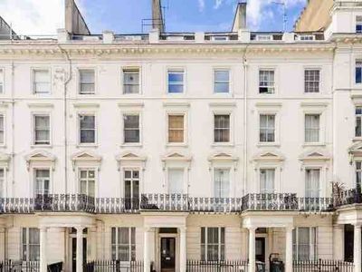 Family Rooftop Apartment