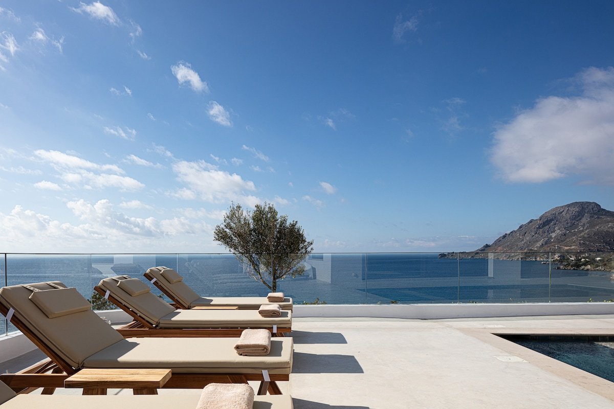 Elevate Your Escape: Rokkea Villa 350m from Beach gallery image 3