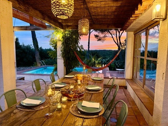 Charming villa Begur 10 people. Pool parking gallery image 3