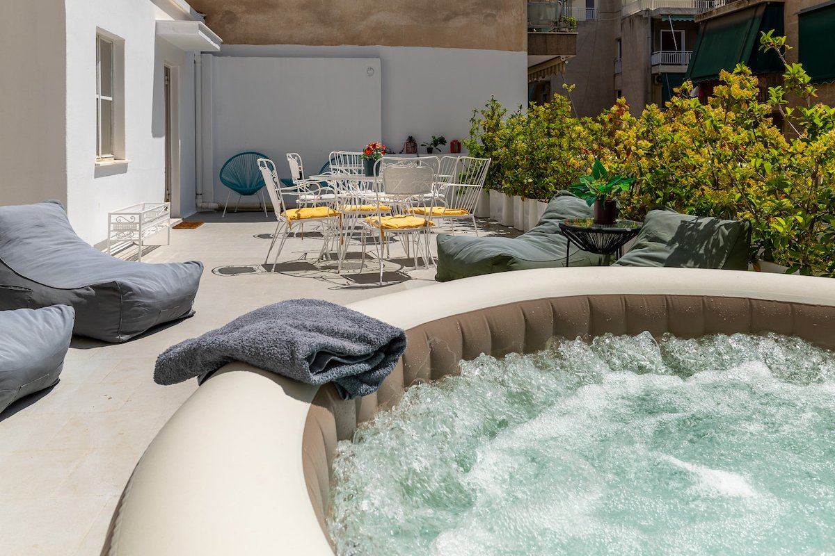 Unique 2floorΗouse& PVt Terrace& Jacuzzi gallery image 2