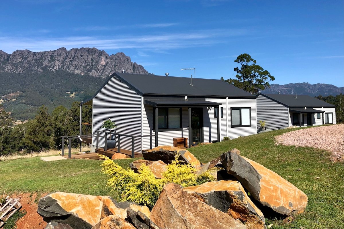 Manna Hill Farm Cottages – a slice of Heaven! gallery image 2