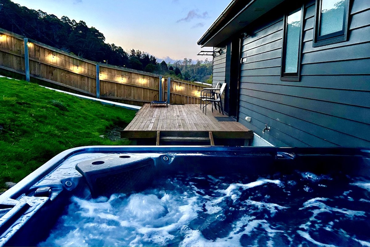 The Derby Lodge ‘Cabin Stay’ gallery image 2