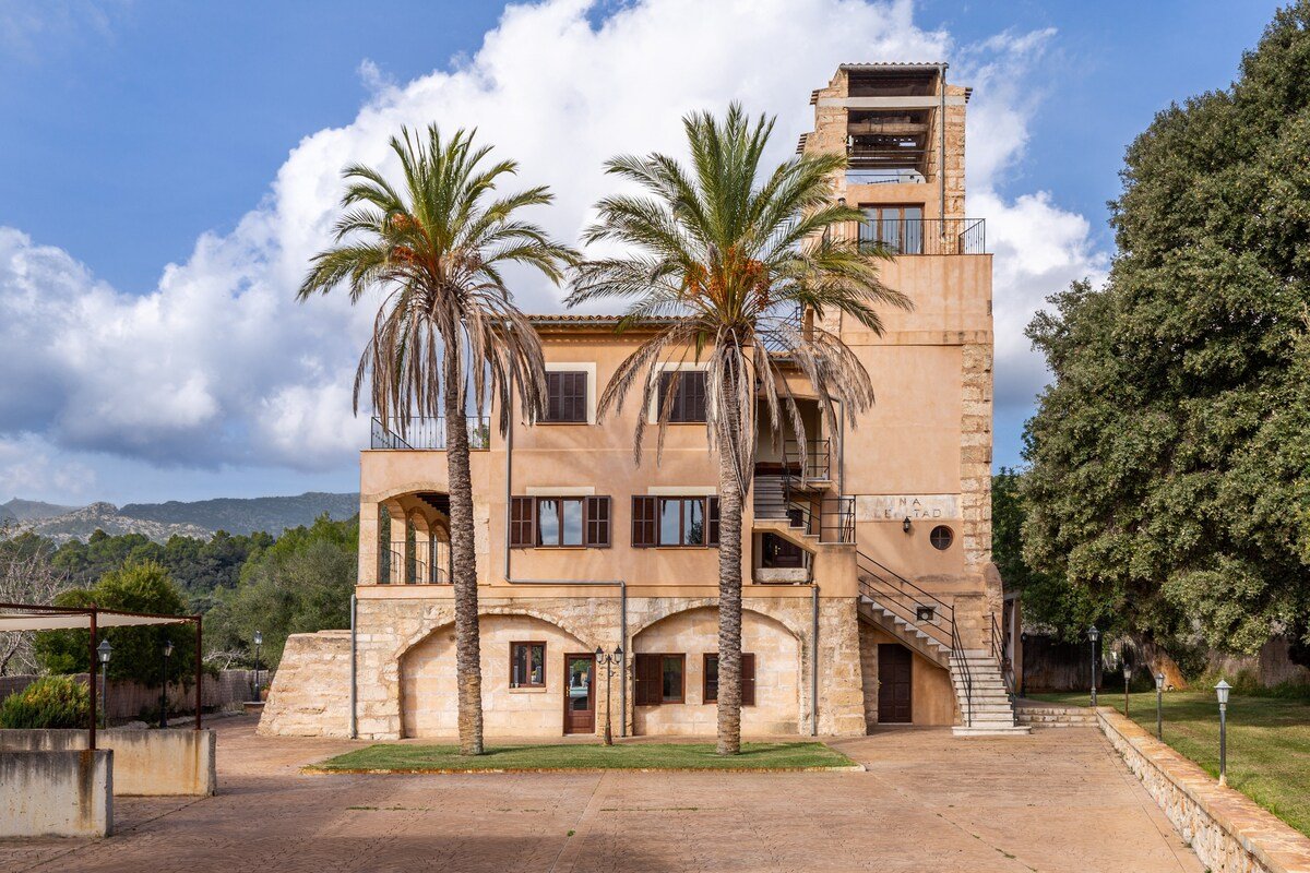 Sa Mina gallery image 5