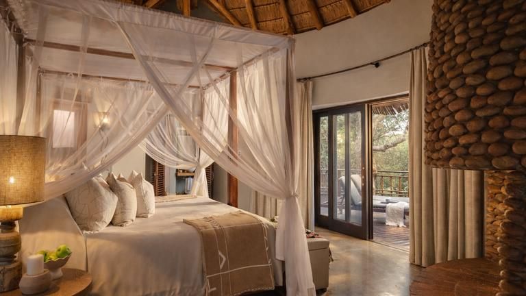 Thanda Safari Lodge Suite