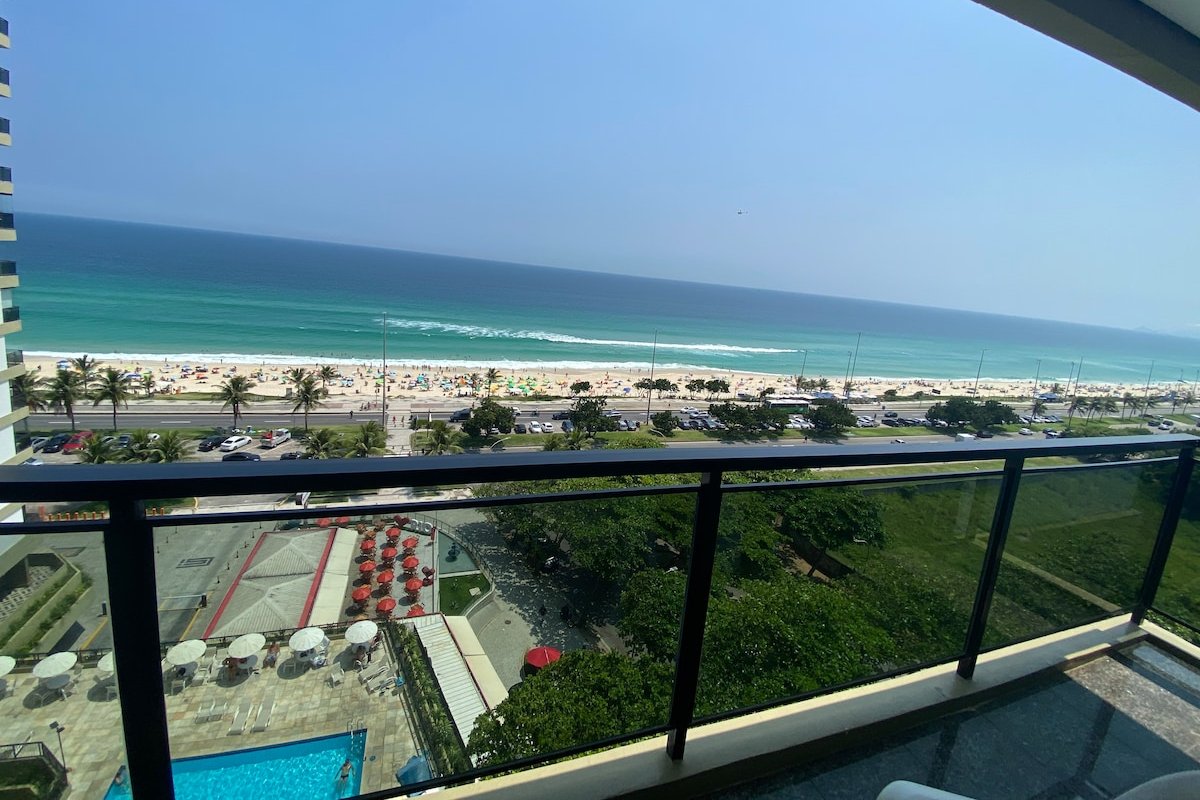 Apto otimo com vista para praia, garagem e seg.24h gallery image 2