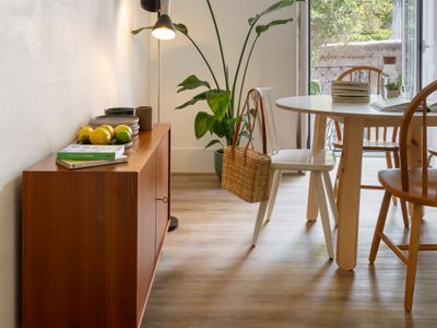 6-bedroom apartment with garden & coworking