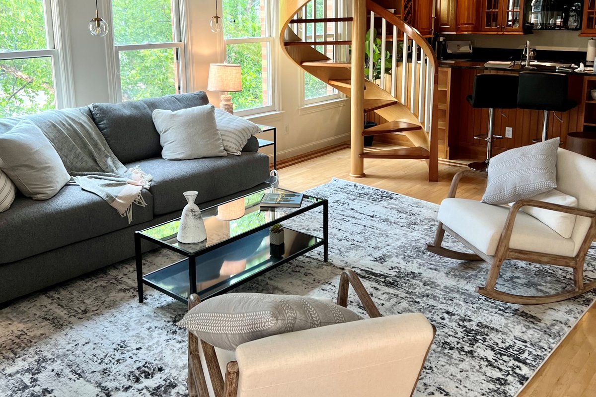 Location, Location, Location! – Luxury 3 Bedrooms