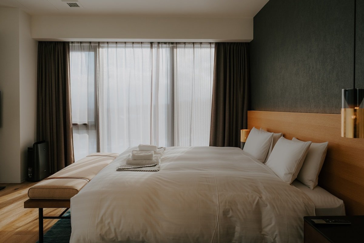 Intuition Niseko Penthouse: Private Onsen, Terrace gallery image 5