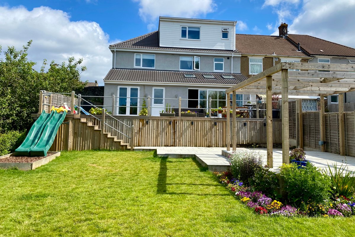 Family-Friendly Oasis with Hot Tub