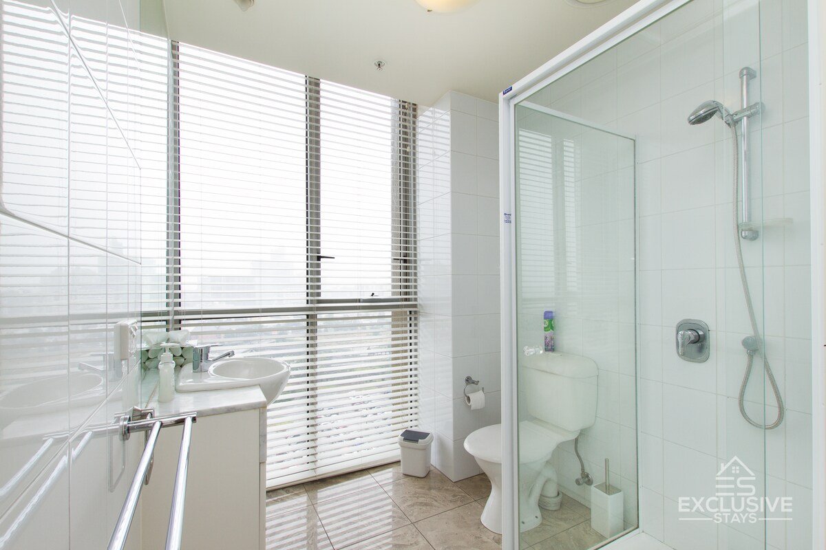 Exclusive Stays – The Sentinel (6a) gallery image 3