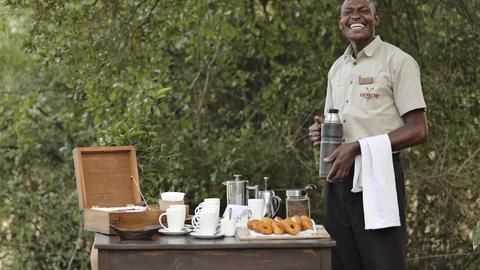 Kicheche Laikipia Camp - Waiter