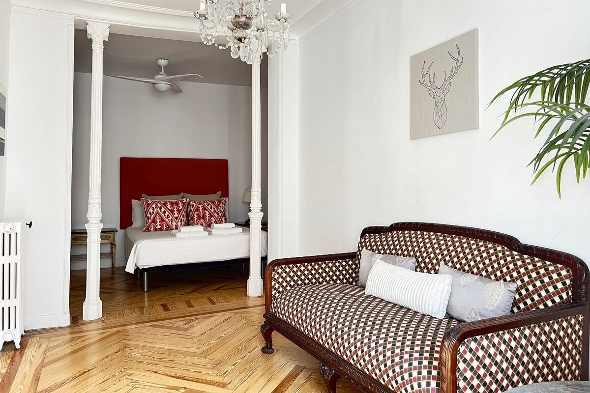 Best location in Madrid Center gallery image 5