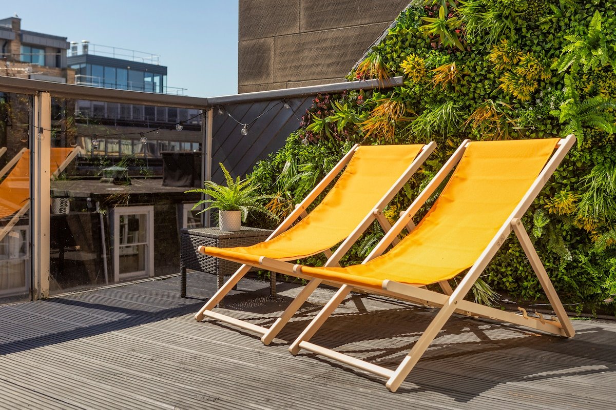 The Edinburgh Rooftop Terrace gallery image 4