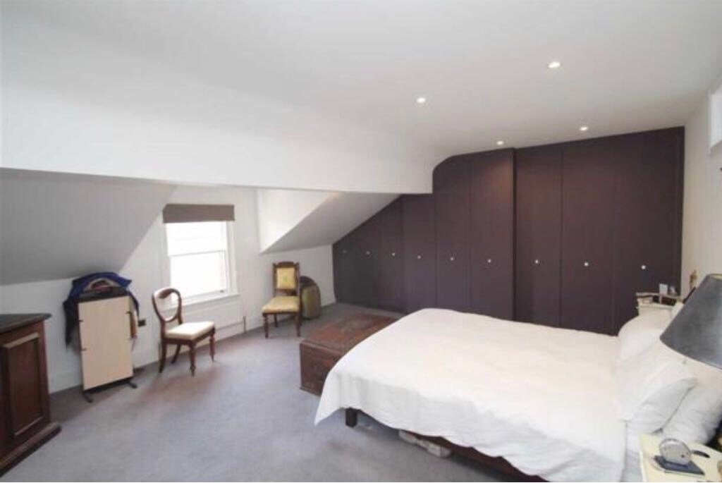 The Downs, Altrincham gallery image 4