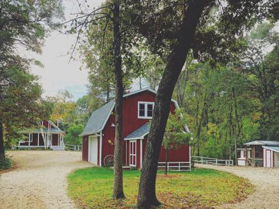Woods Inn and Farmhouse