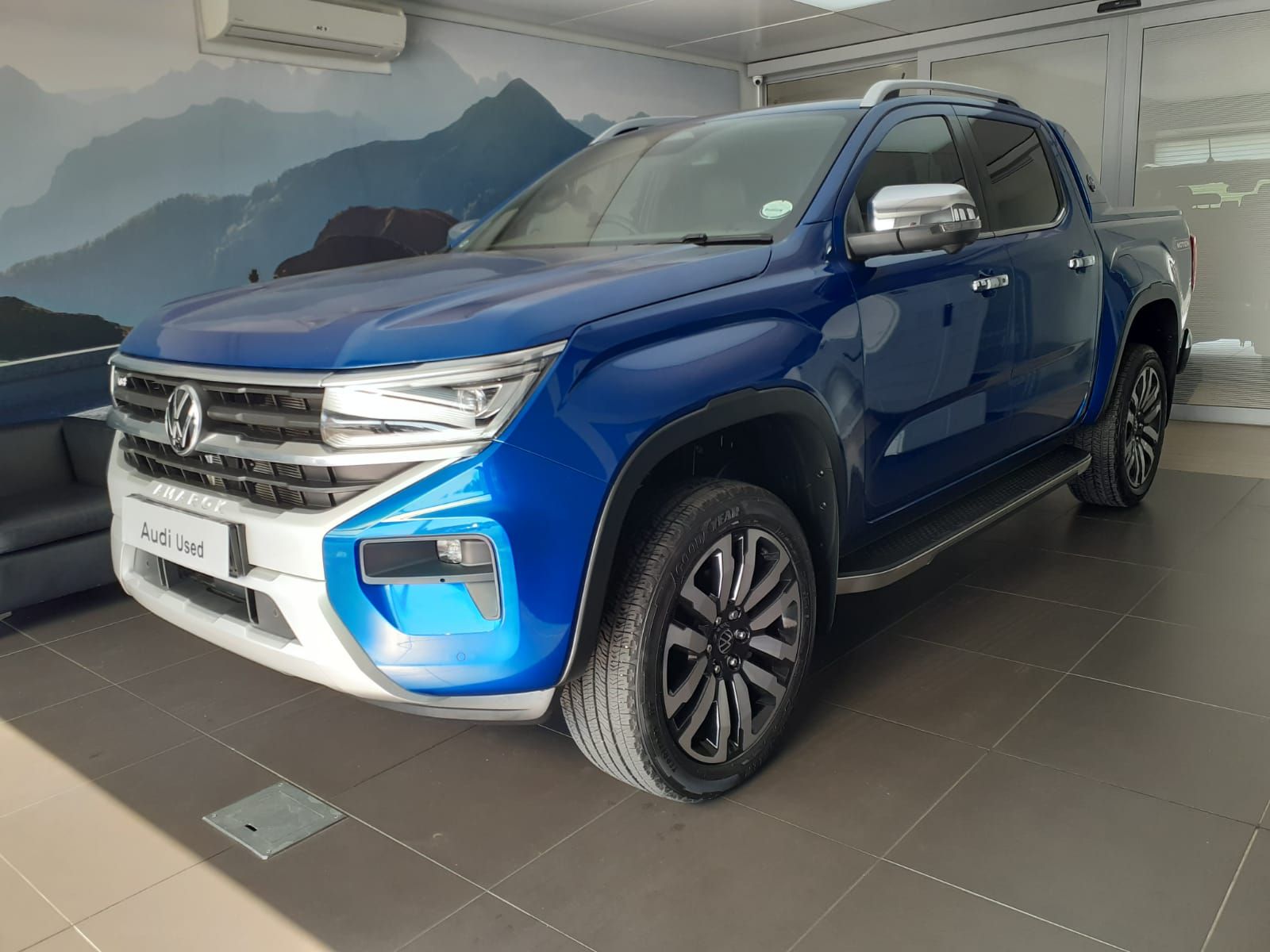 VOLKSWAGEN AMAROK 3.0TDI V6 184KW 4MOT AVENTURA  for Sale in South Africa