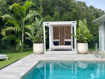 “The Bach Noosa Family Retreat”