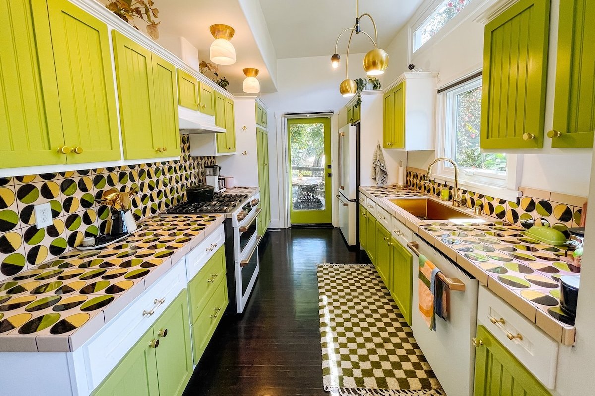 Designer home in hip Highland Park w/ pool & hotub gallery image 4