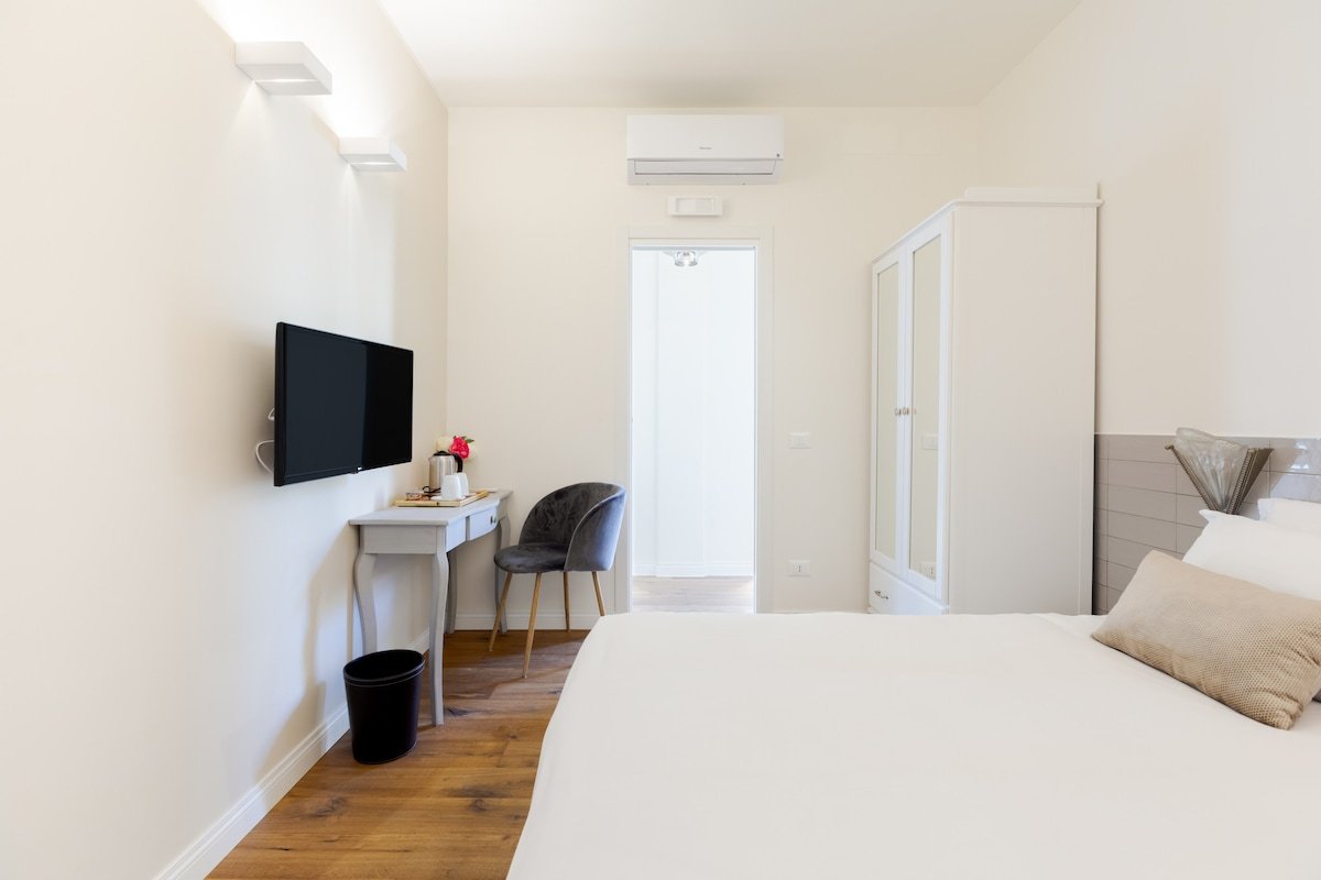 Pantheon casa raffinata con dettagli di lusso gallery image 4