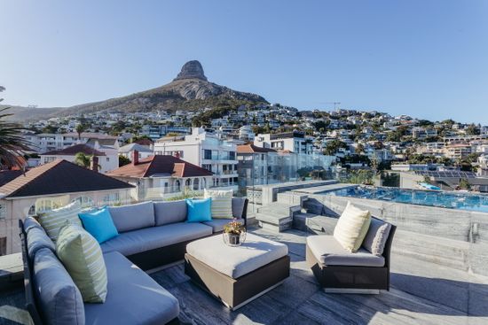 Penthouse Sapphire Photo 46