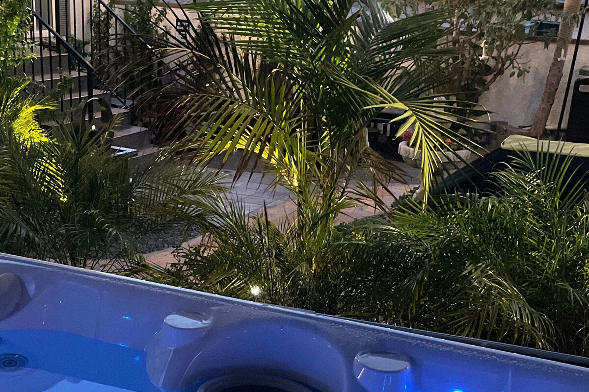 1stResorts.com 3 WATERVIEW FAMILY VILLAS-3 HOTTUBS gallery image 5