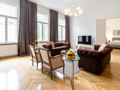 Large luxury home | Near Townhall & Votivkirche