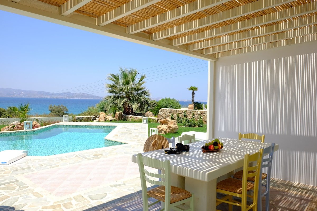 Valea 4 Bedroom Sea View Villa gallery image 2