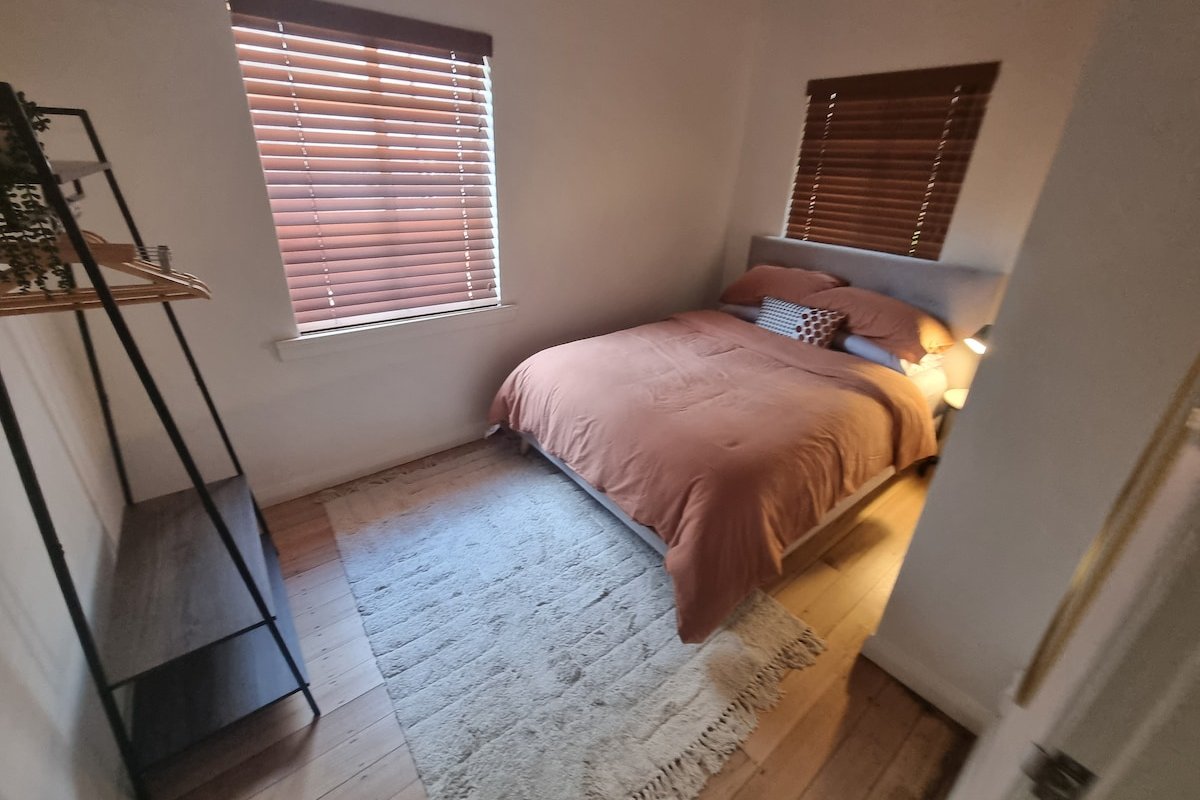 Sherwood East Melbourne 2 Units gallery image 5