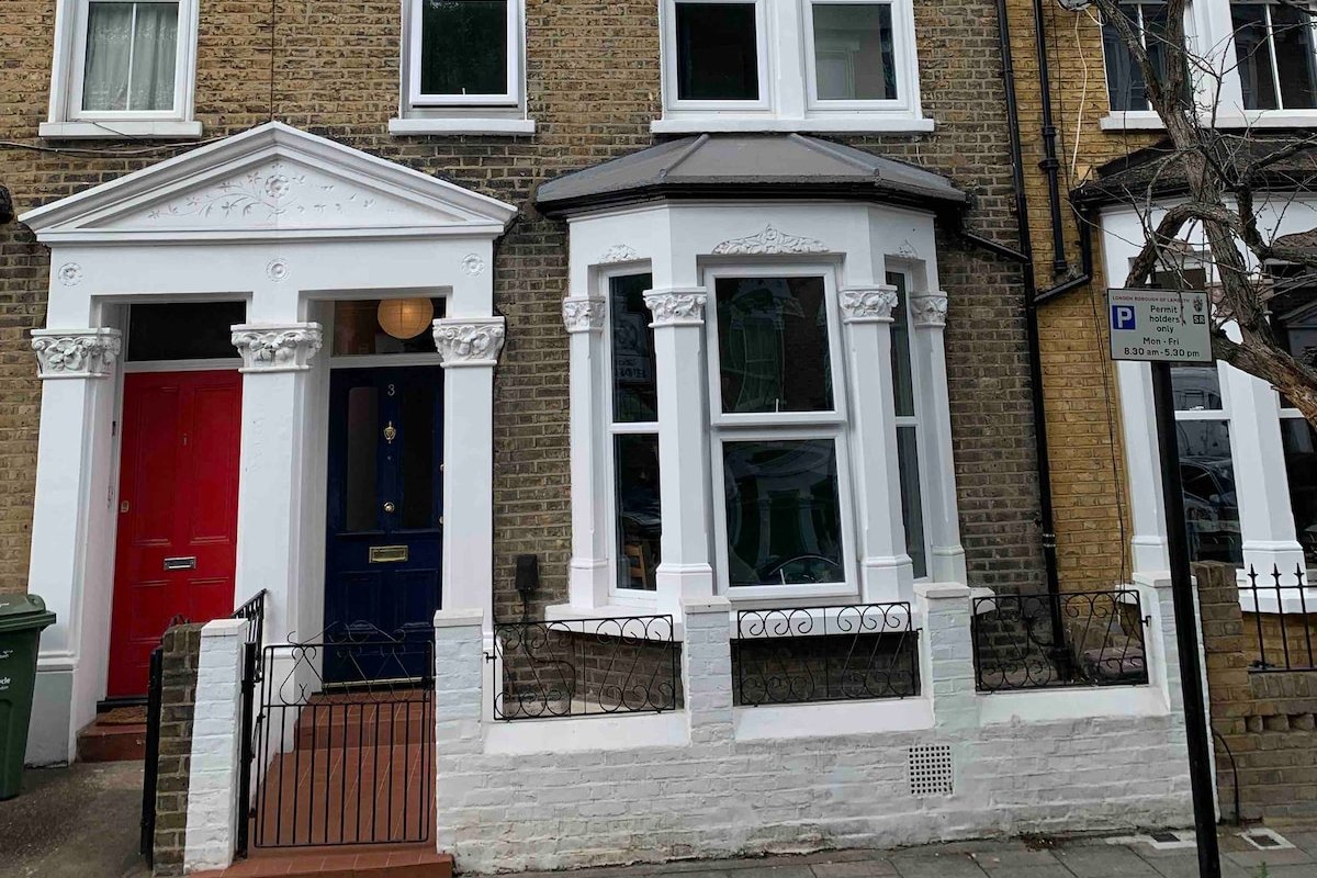 Stunning House in central location gallery image 2