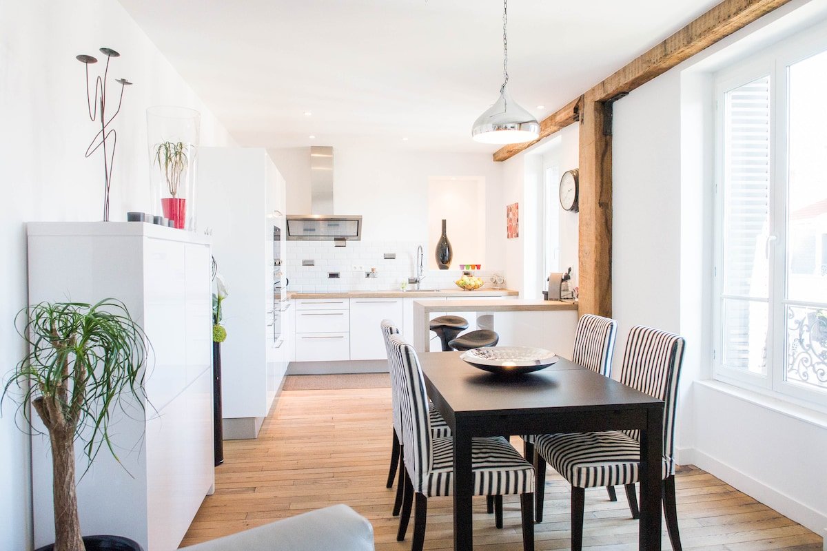 Appartement climatisé, Haussmanien dernier étage gallery image 4