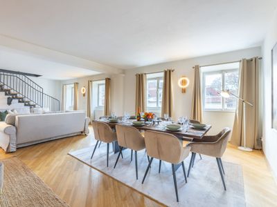 5-bedroom luxury retreat by Charles Bridge