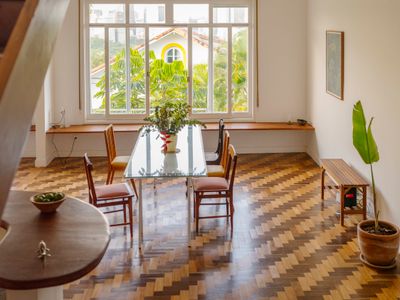 Stilvolles 200m2 – Apartment mit Rooftop in Glória