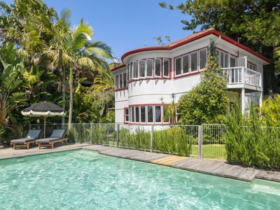 Coral Tree Cottage by Palm Beach Holiday Rentals