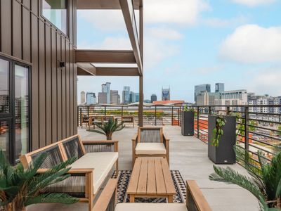 Dreamy Penthouse | Festive Christmas Escape